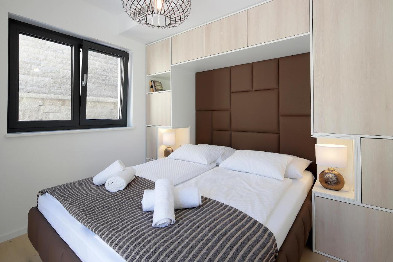 Modena Maris-Heated Pool-Grill-Relax-Jacuzzi Apartments Icici Exterior photo